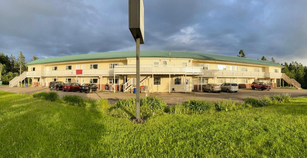 Scenic Motel Moncton Extérieur photo